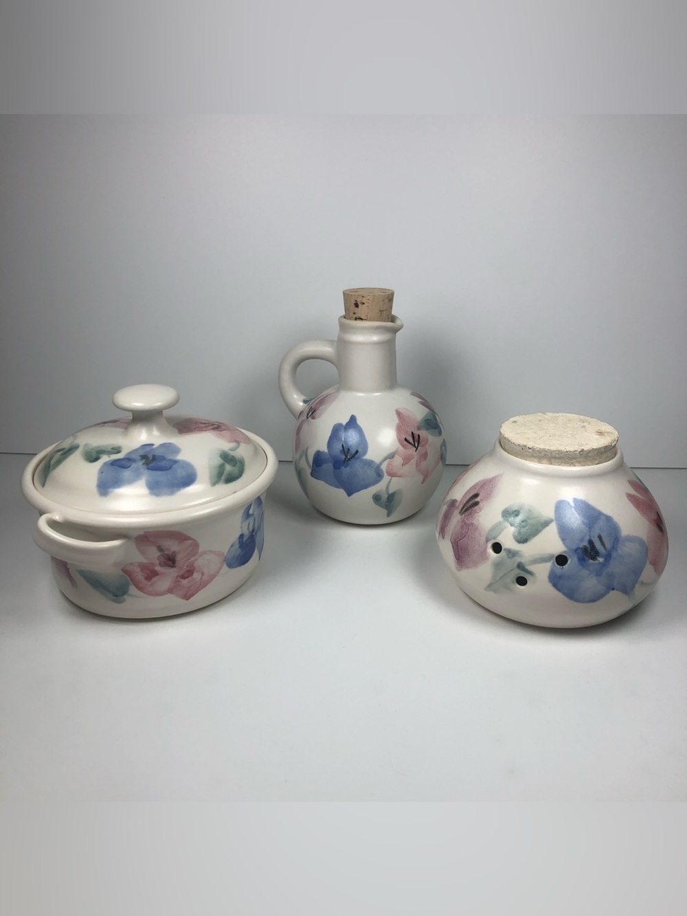 Vintage Hand-Painted Floral Studio Pottery 3-Piece Set 💕